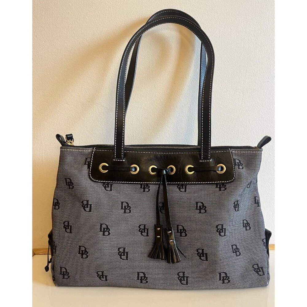 Dooney & Bourke Signature Satchel Shoulder Bag Purse Black & Gray Zip Closure